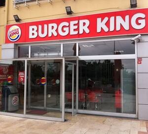 24 Saat Acik Burger King